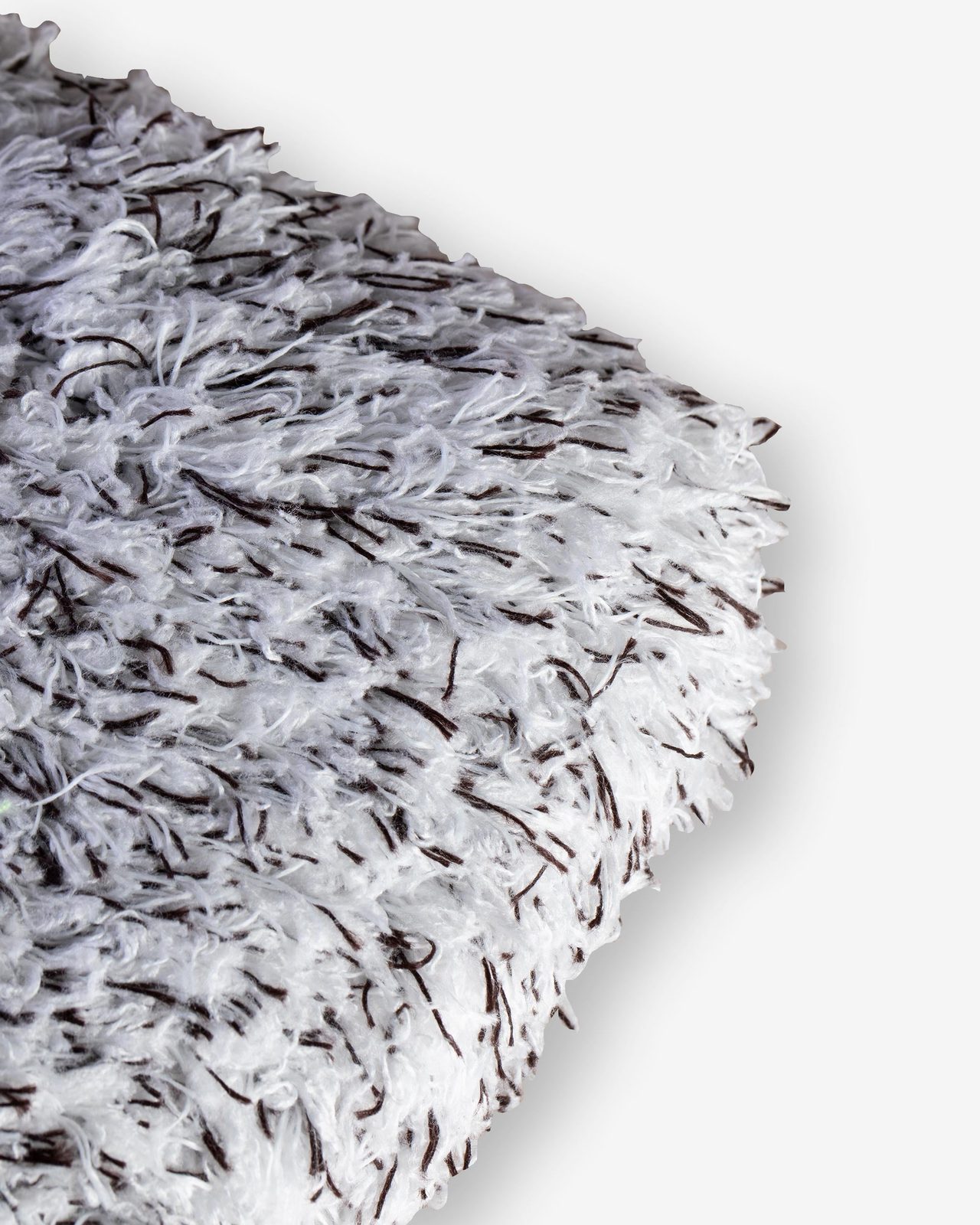 Close view of the long microfiber pile on a plush car wash mitt